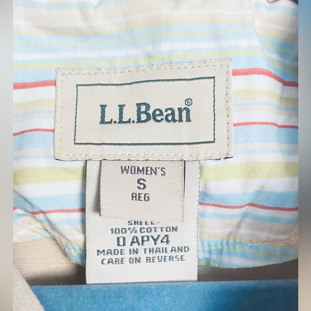 LL Bean peacoat - Picture 4 of 11